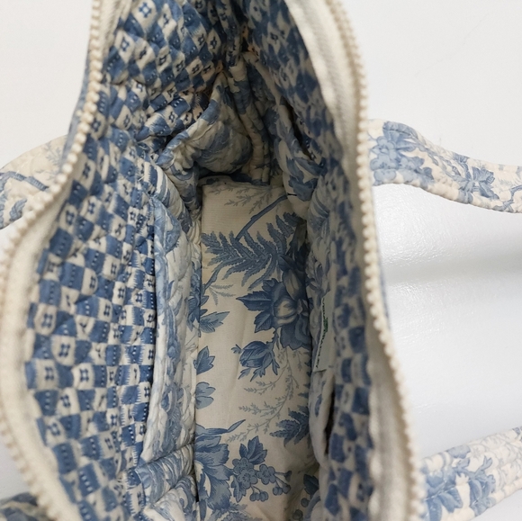 Vera Bradley Vintage Blue Toile Set NWT - Picture 3 of 7